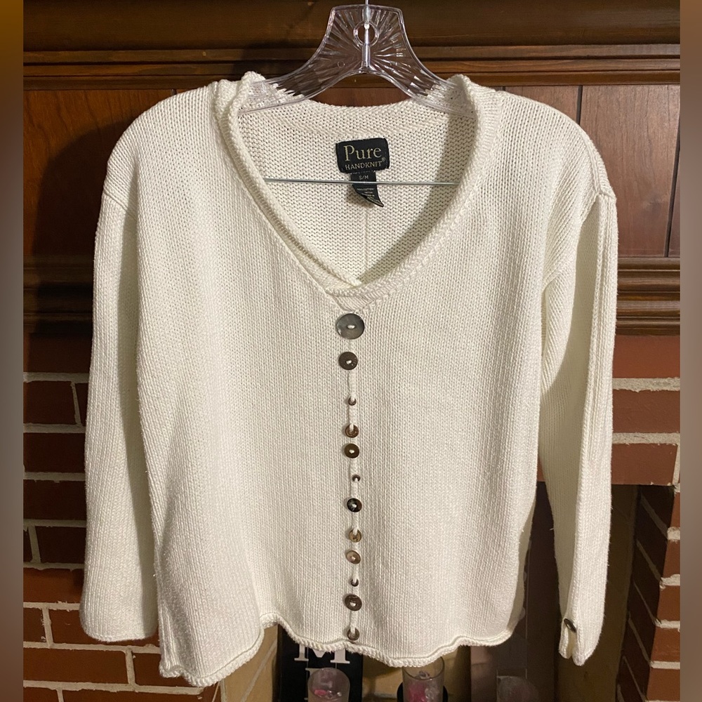 Women’s sweater